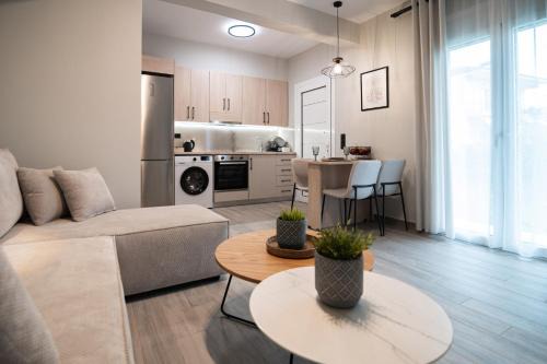 Mytikas Apartment | Domaris Luxury Suite