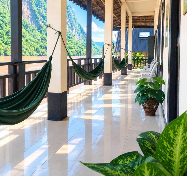 Nong Khiaw House | Dormitory Views Hostel