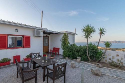Milos House | Dust in The Wind Sunrise