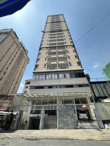 Santuk Apartment | East Gem