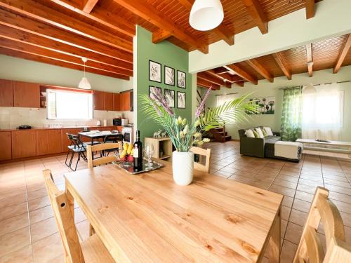 Agia Kiriaki Apartment | EDEM MAISONETTE