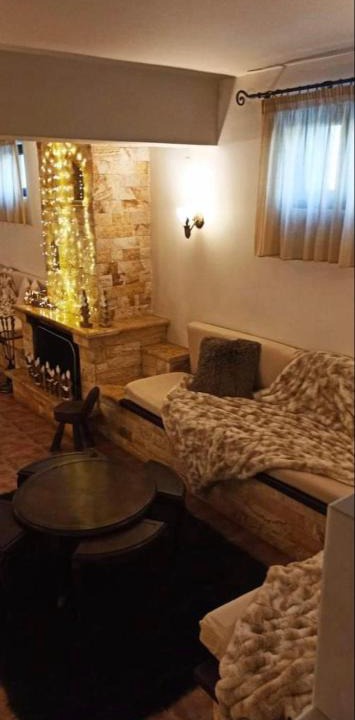 Xanthi Villa | emerald green villa
