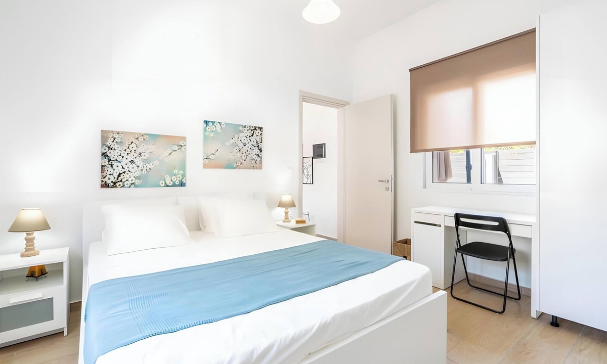 Rhodes Town Apartment | Evan Suites No 2 Apartment with Wi-Fi and Air Conditioning