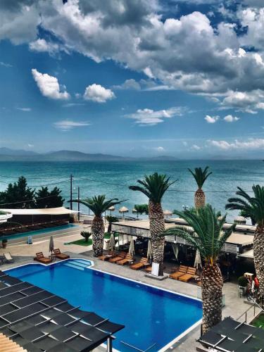 Dirfys-Messapia Hotel | Evvoiki Akti Hotel