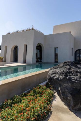 Exomytis Villa | Exomitis1 Cellar & Sea Escape