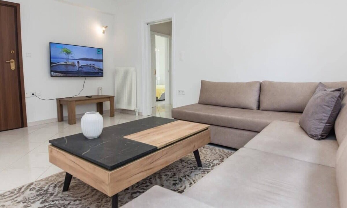 Palaio Faliro Apartment | Faliro Escape Modern Living
