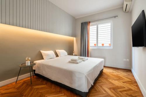 Omonia Hotel | Family 2BR Apt By National Archaeological Museum