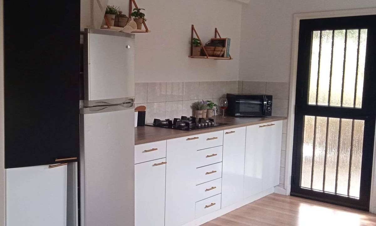Mazotos House | Family home only 1200mtrs from the beach