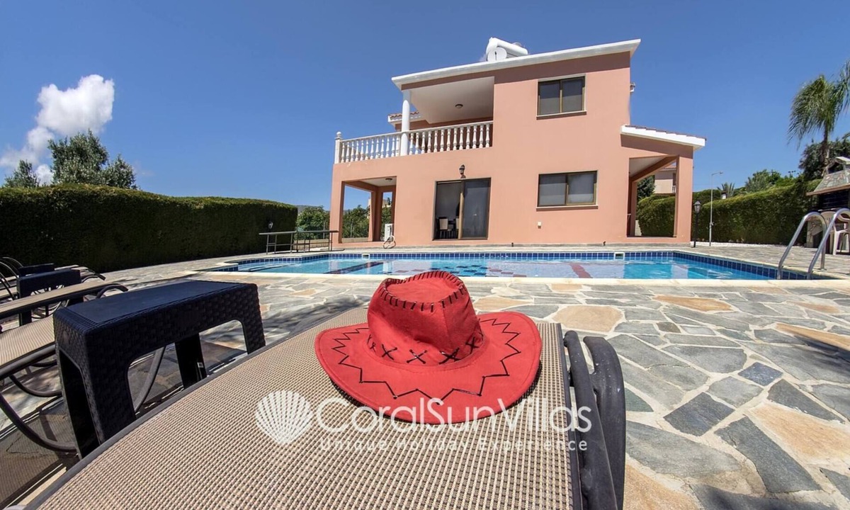 Pegeia Villa | Family Villa Short Walk To Coral Bay Strip 5 Min and Pub, shops etc