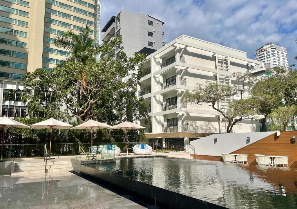 Khlong Toei Nuea Hotel | Floral Court Hotel & Residence Sukhumvit 13