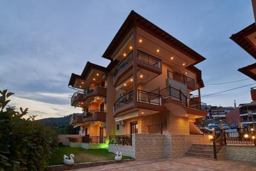 Sarti Apartment | Fotini House