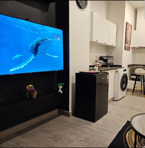 Khlong Ton Sai Apartment | Free Airport Pick Up ! 12th Floor Cozy Studio Room, 5 mins walk to IconSiam & BTS