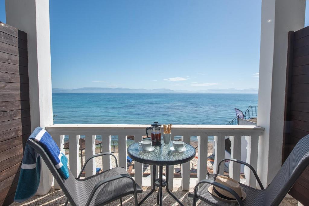 Messonghi Apartment | Galini Beach Studios and Penthouse
