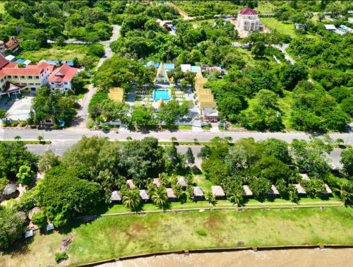Krong Kaeb Hotel | Golden Kep Beach Resort