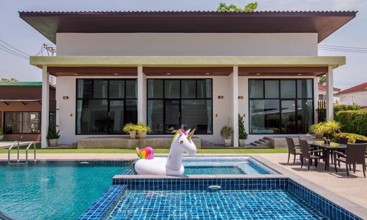 Bo Fai Villa | Goodtimes Pool Villa (Walk To Beach)