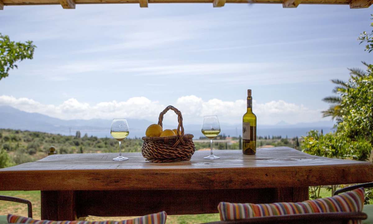 Gefira Mpania House | "Greek Boho" Luxurious Villa near Nafpaktos!
