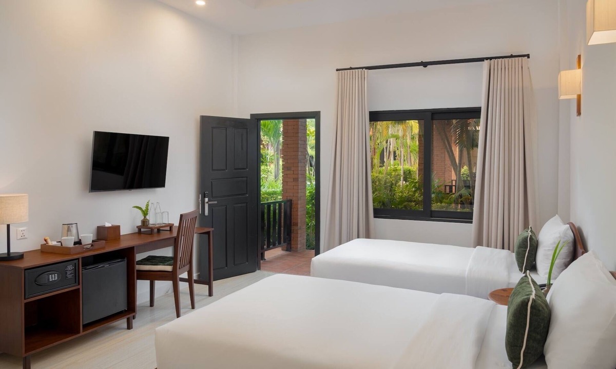 Taphul Village Area Hotel | Green Morodoc Garden Hotel