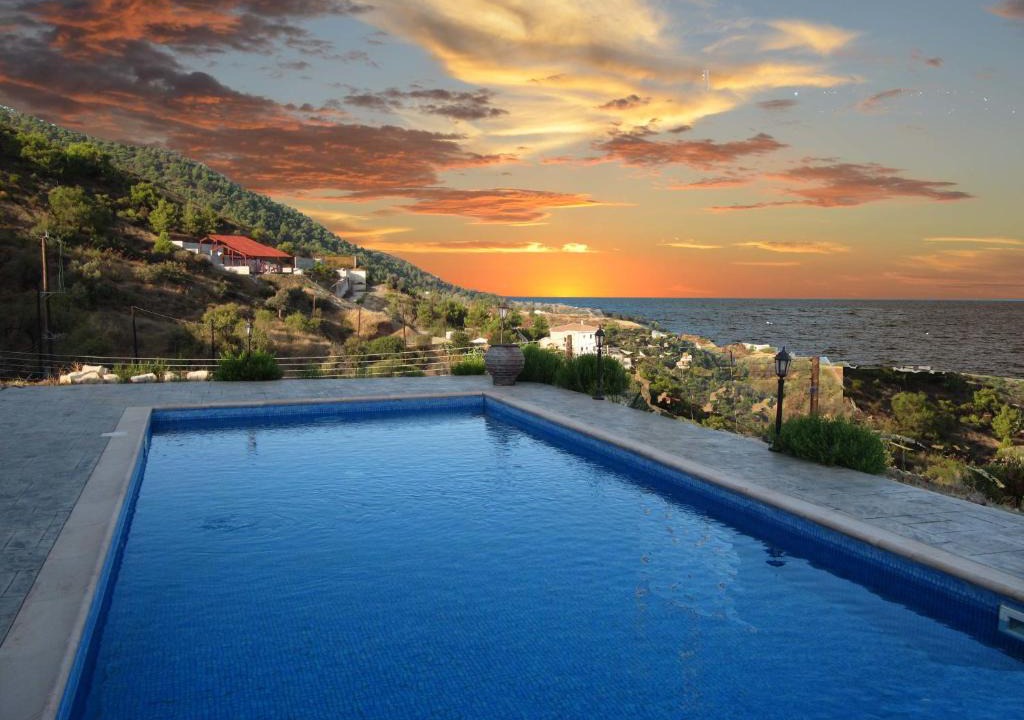 Pomos Villa | Happy Trails Pomos Panoramic Villa