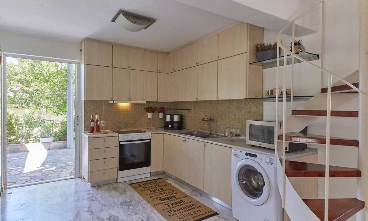 Palaia Fokaia House | Harmony Vale- Anavissos