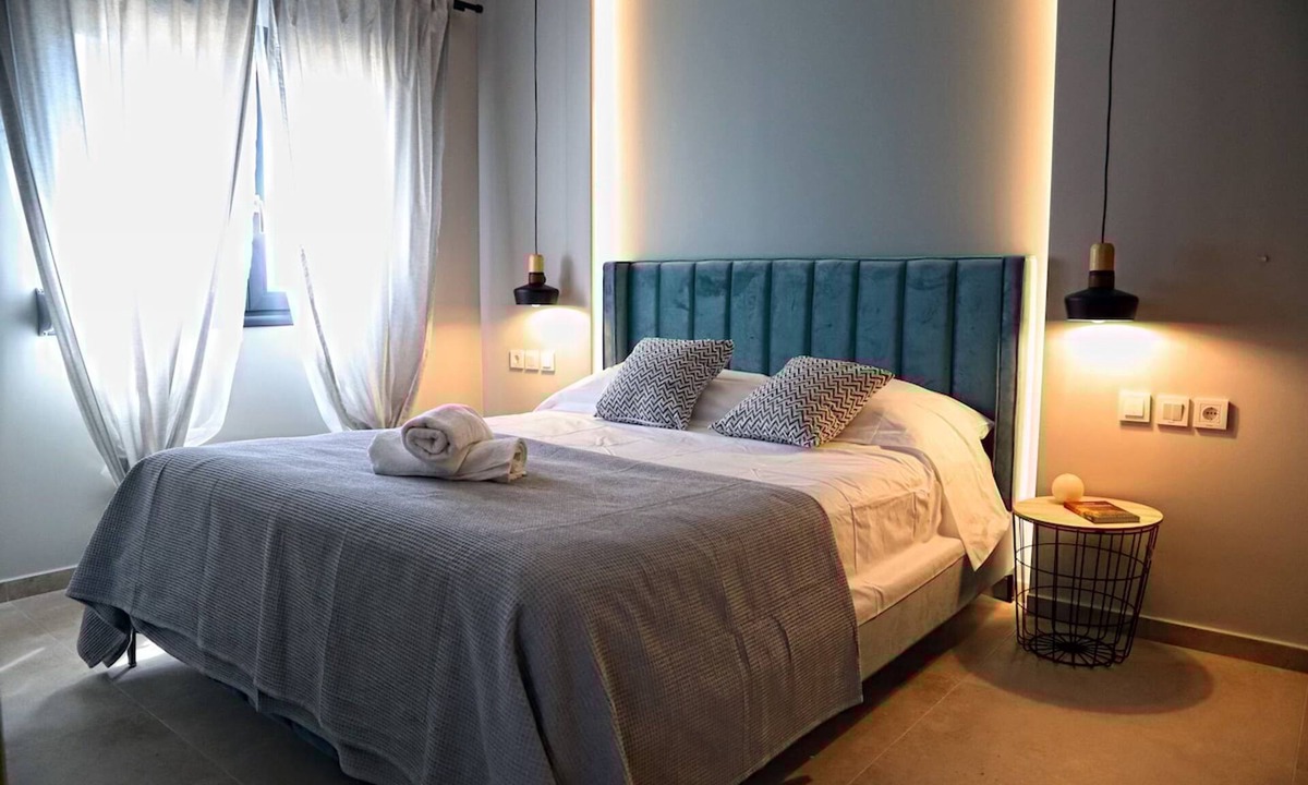 Malevizi Apartment | "Havana 3" Sea and Pool Apartment