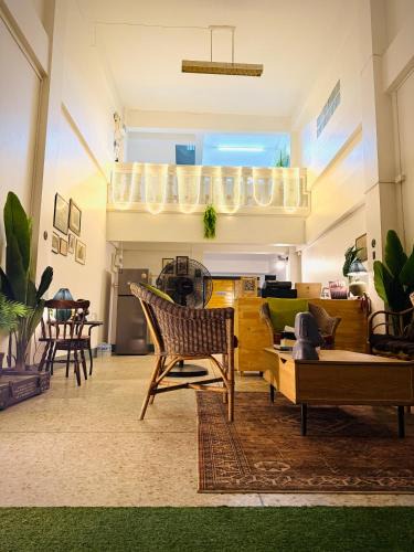 Nai Muang Hostel | Hee Pee hostel Buriram