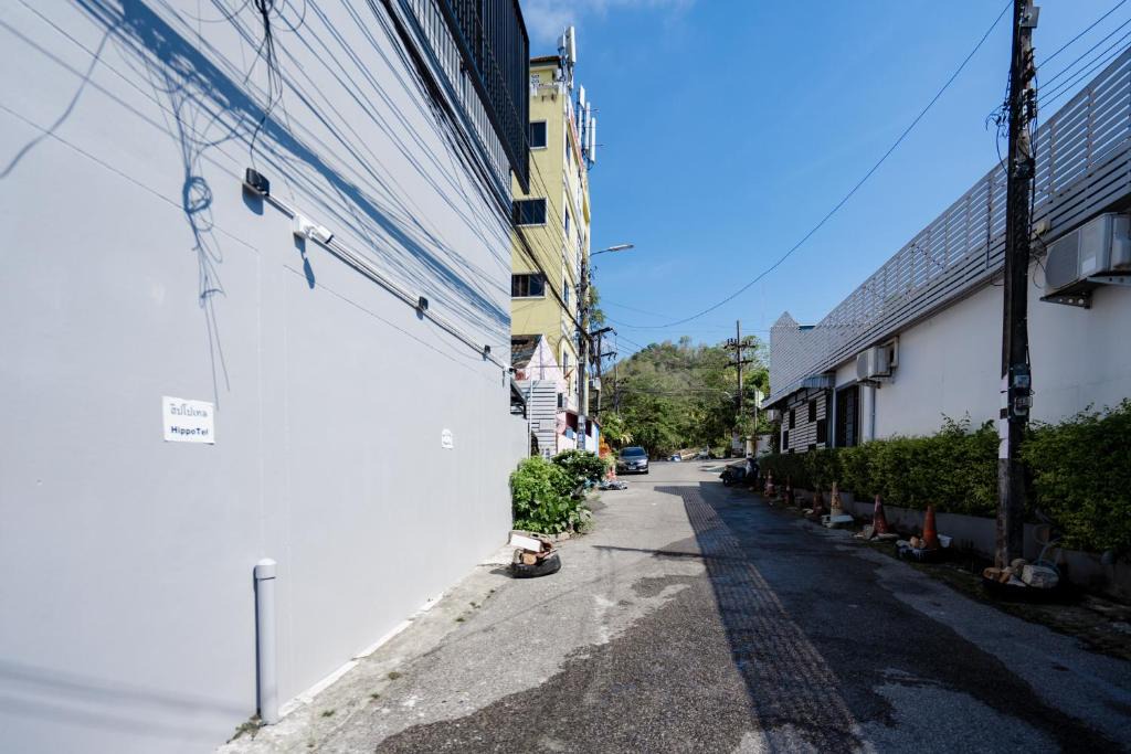 Talat Nuea Hotel | HippoTel Khaorang Phuket Town