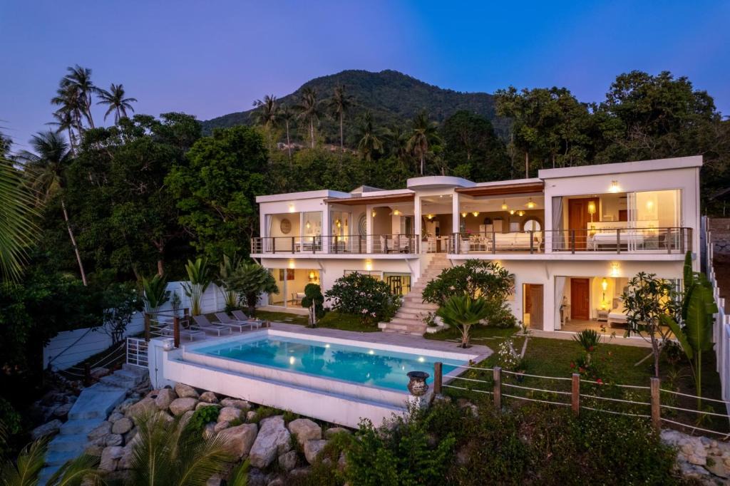 Chaloklum Villa | Hortensia Luxury Beach Villa