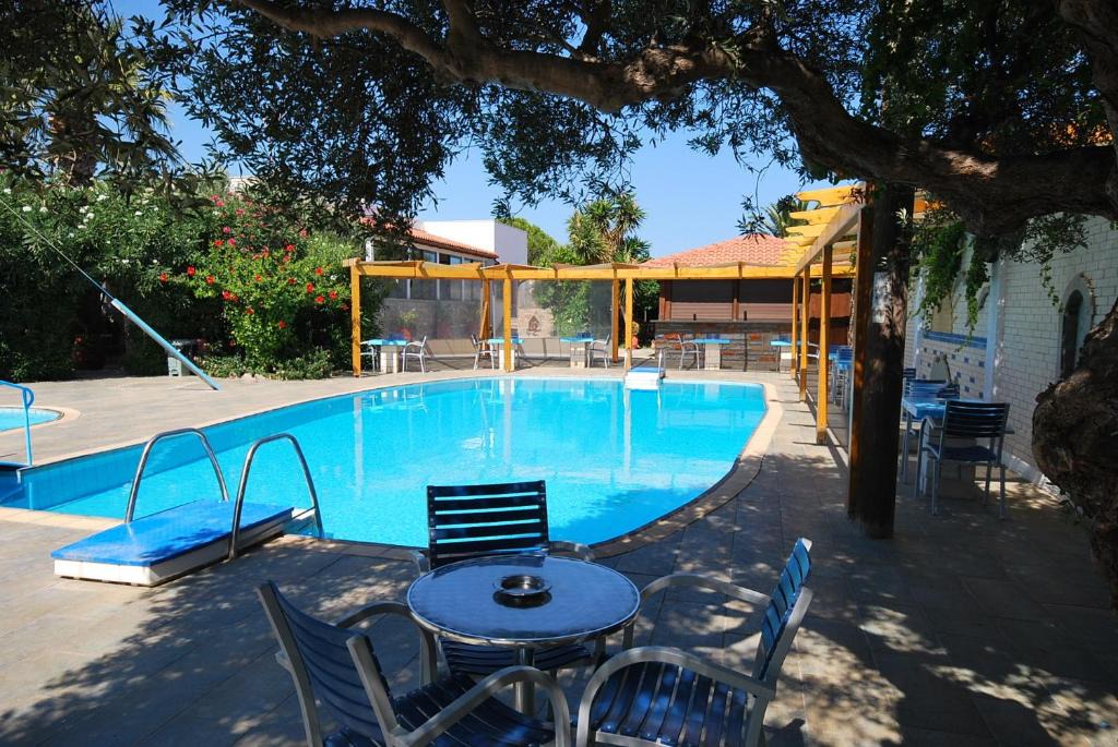 Palekastro Hotel | Hotel Marina Village