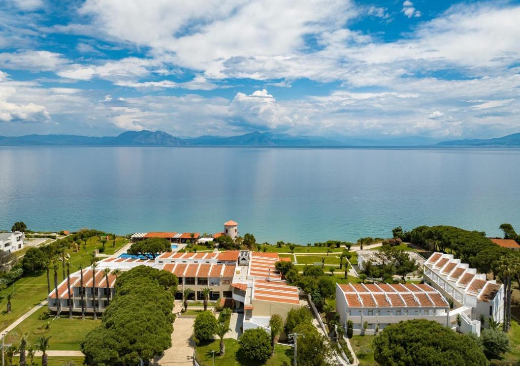 West Achaea Hotel | Hotel Pavlina Beach