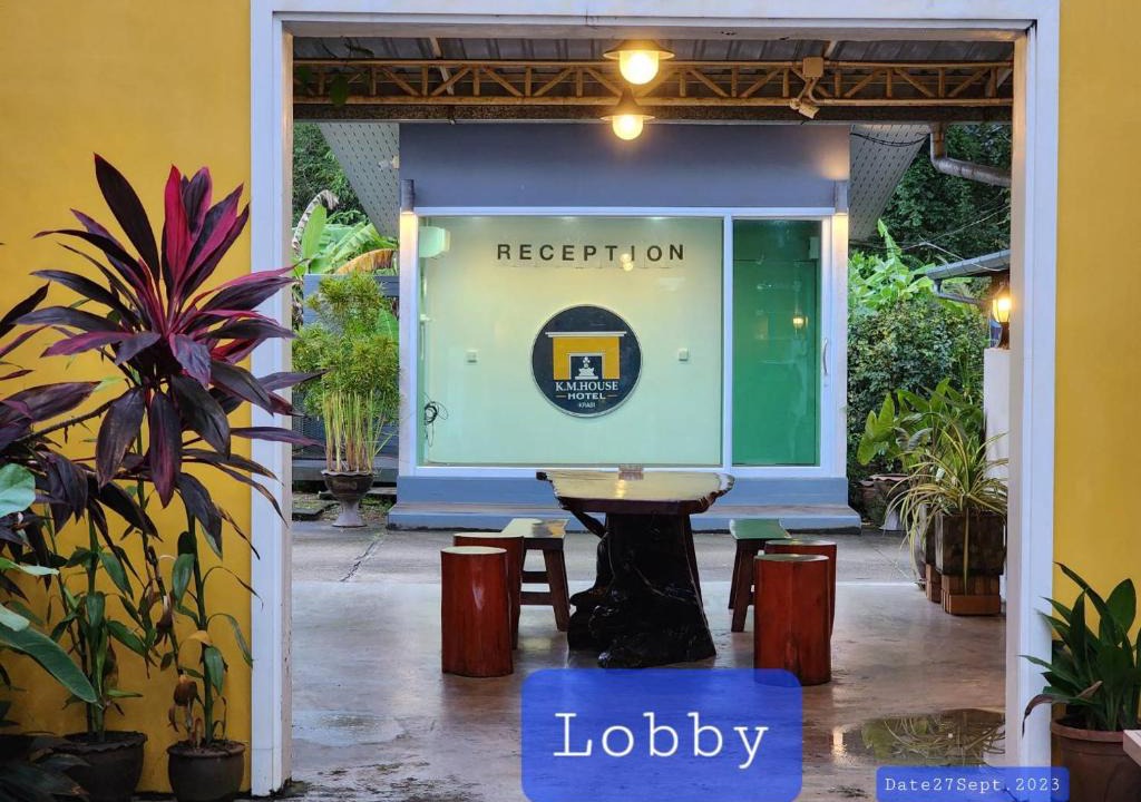 Krabi Hotel | K.M. House