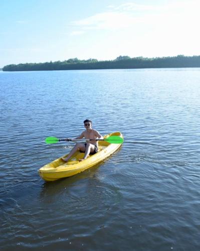 Kampot Hotel | Kampot River Bungalows (New)