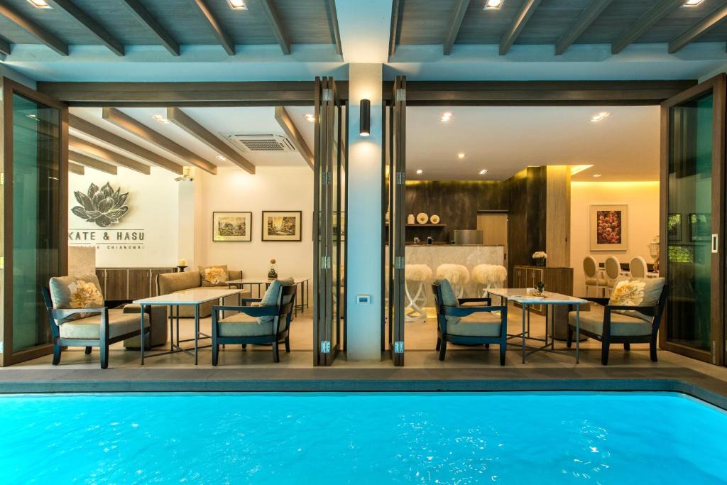 Thapae Hotel | Kate and Hasu Boutique Chiangmai
