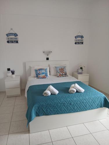 Gazi Apartment | Katerina's apartment - near the sea