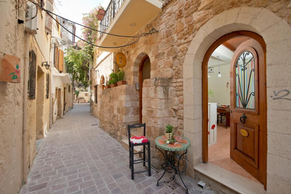 Old Town House | Katerina Traditional Rooms