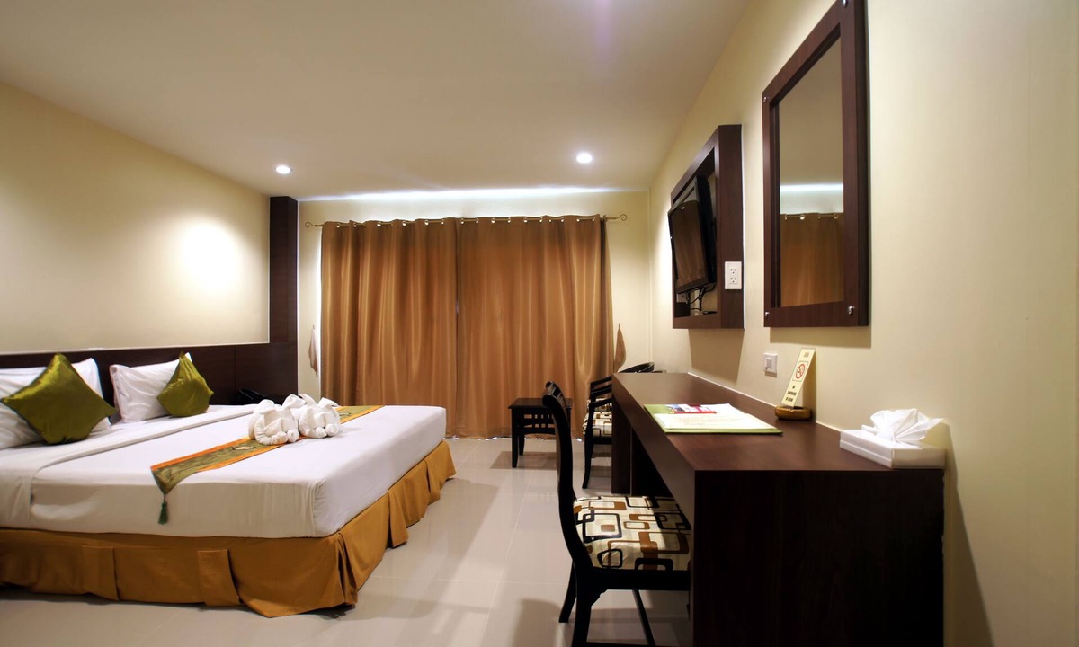 Khao Lak Hotel | Khaolak Sunset Resort - Adults Only (SHA Extra Plus)