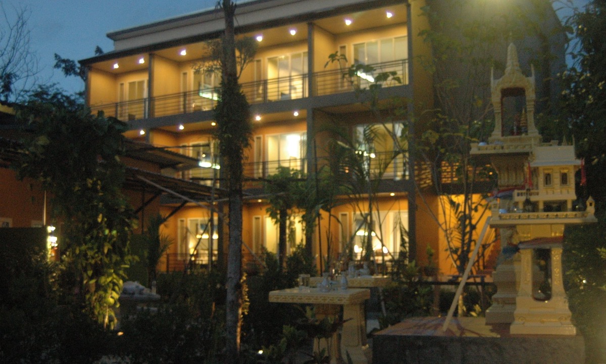 Khuk Khak Beach Hotel | Khaolak Suthawan Resort