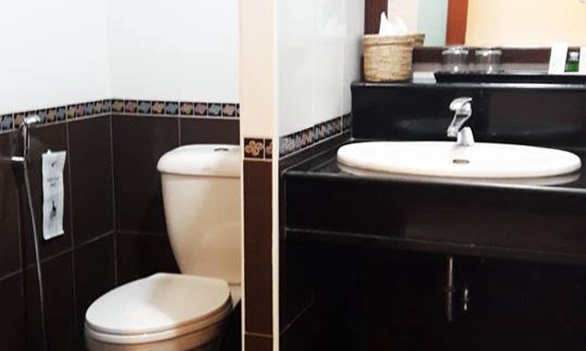 Nakhon Si Thammarat Hotel | Khum Nakhon Hotel
