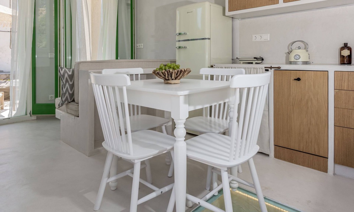 Tripiti House | KLIMA BAY Beachfront Boutique Houses (Green)