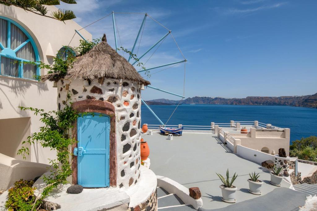 Akrotiri Hotel | Kokkinos Villas