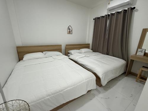 Nikhom Phatthana Villa | Kuekul Pool Villa