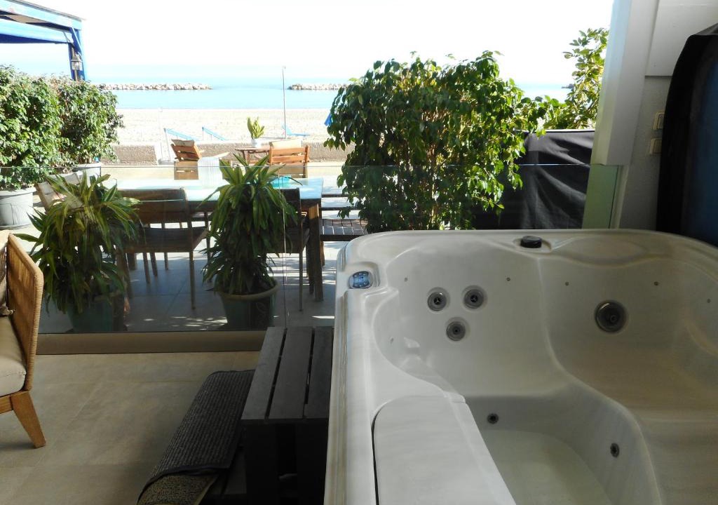 Kolymvari Apartment | Kyma Beach - Delfini Apartment - Jacuzzi - up to 6 guests