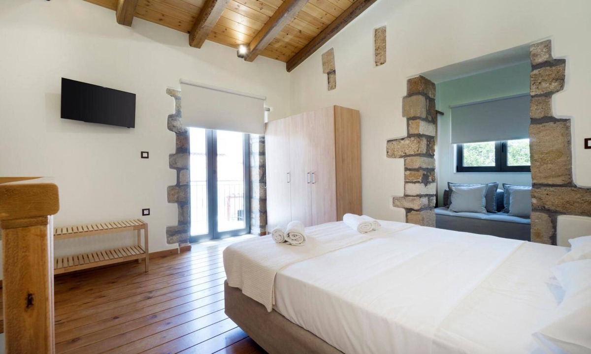 Galatas House | Kyriaki's Traditional House