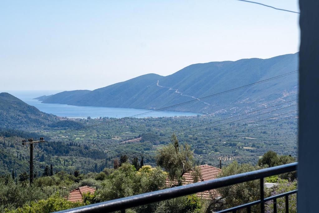 Vournikas House | La Olga Apartment Lefkada