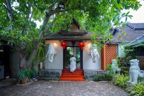 Hang Dong Hotel | Laan Mai Fai Chang Resort