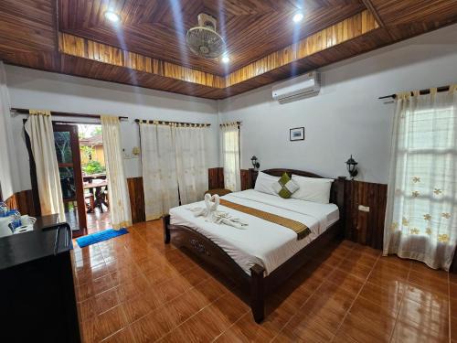 Ko Lanta Resort | Lanta White Rock Resort