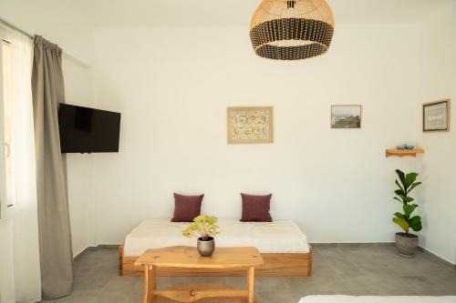 Archanes-Asterousia Apartment | Lavender Suite