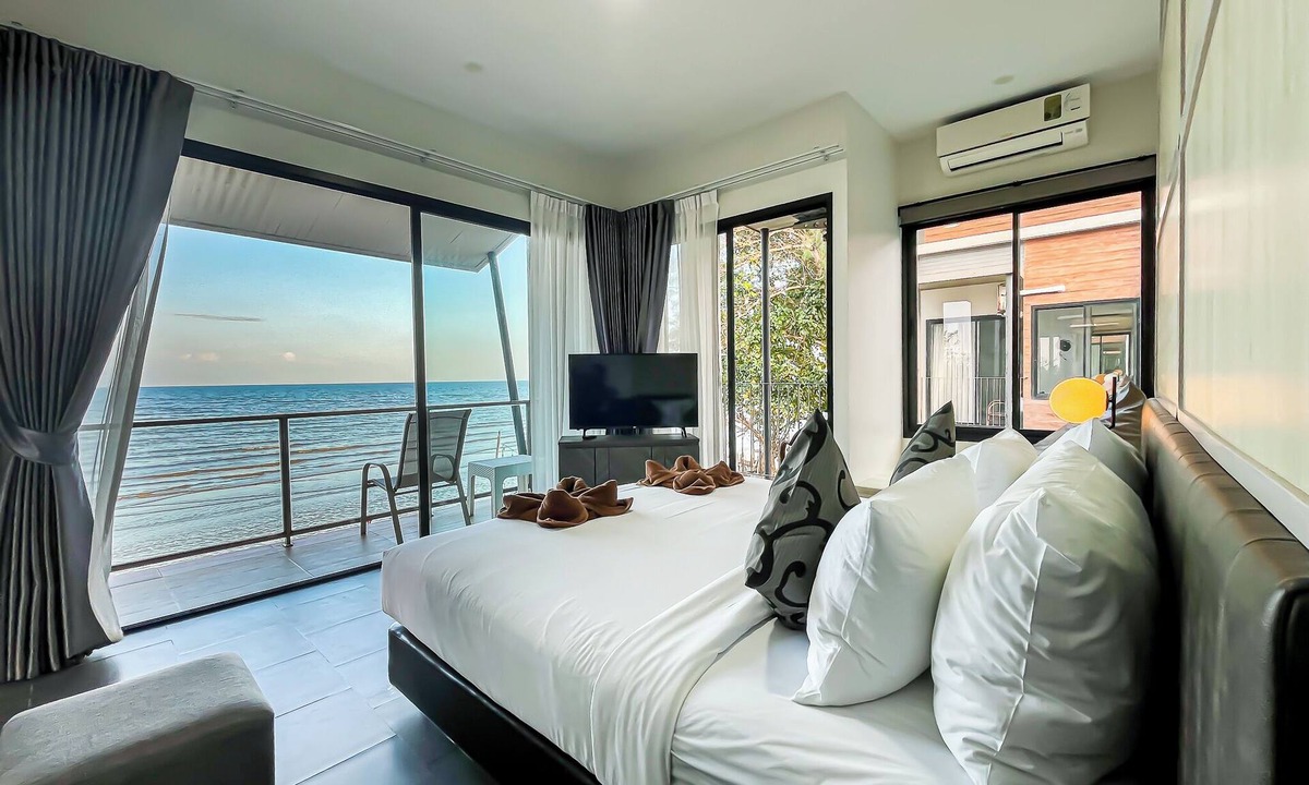 Chaiya Resort | Leamsai Beach Resort