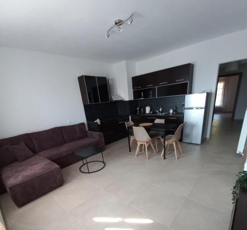 Ouranoupoli Apartment | Lelashomeouranoupoli