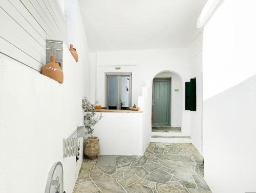 Platis Gialos Apartment | Lemonia Rooms 1