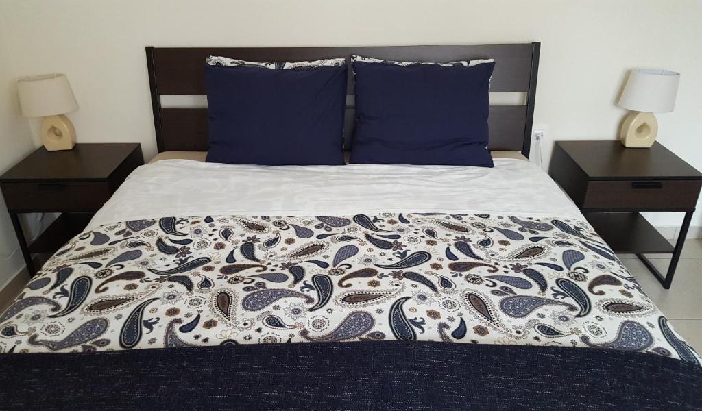 Petralona Apartment | LikeHomeFor2, Athens, Near Metro & Acropolis